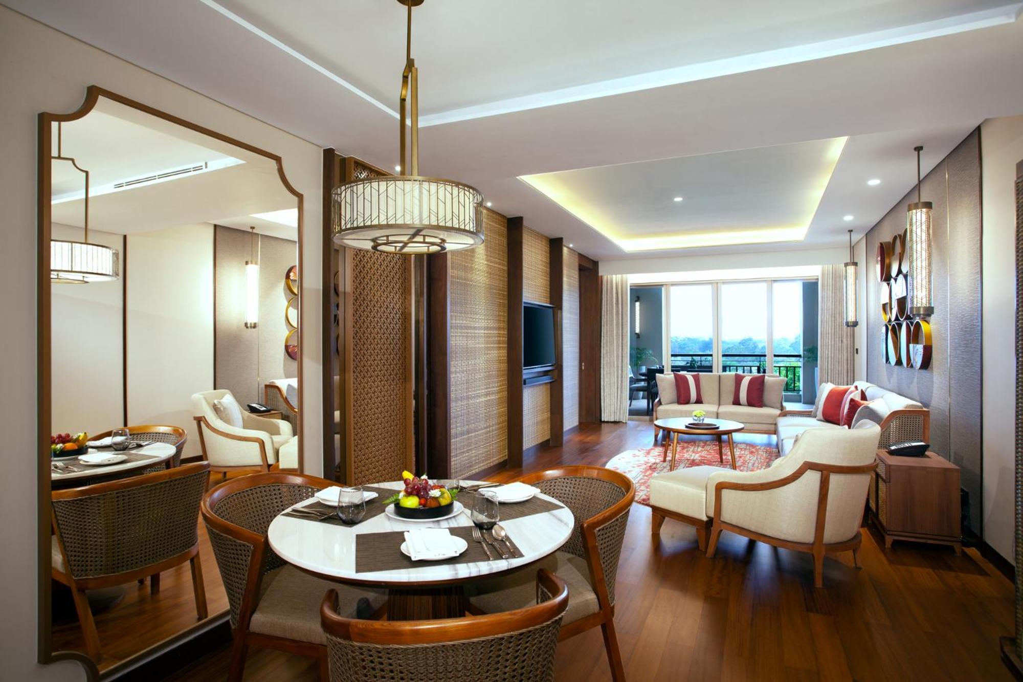 Mason Pine Hotel Bandung Padalarang Exterior photo