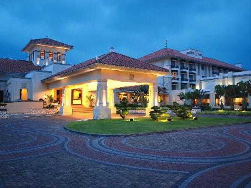 Mason Pine Hotel Bandung Padalarang Exterior photo