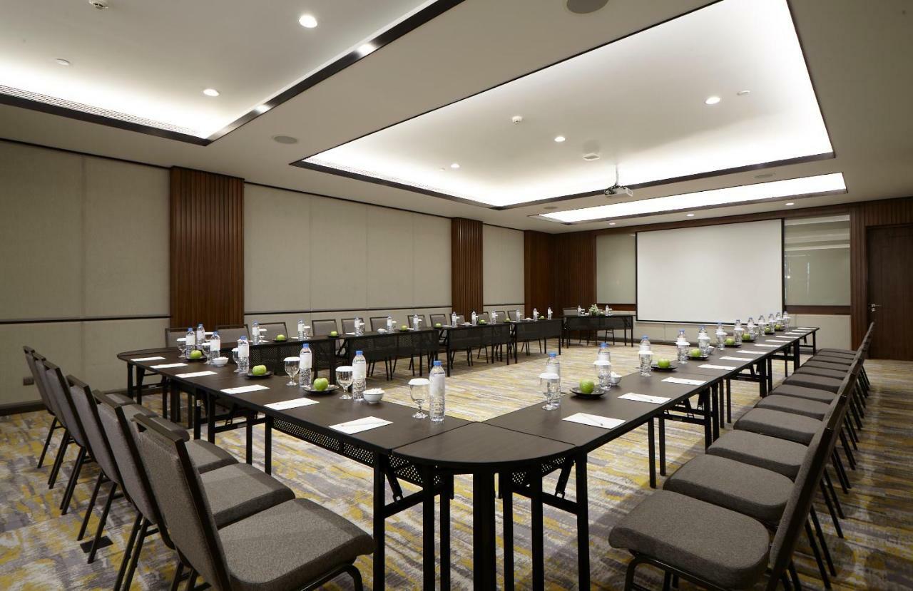 Mason Pine Hotel Bandung Padalarang Exterior photo