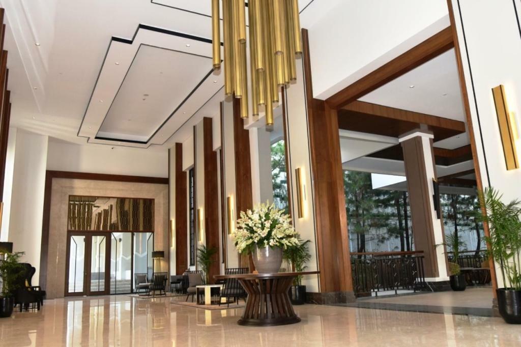 Mason Pine Hotel Bandung Padalarang Exterior photo