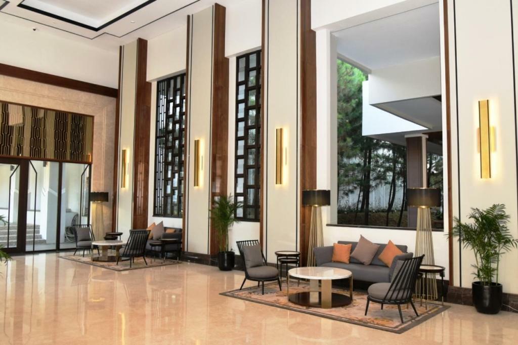 Mason Pine Hotel Bandung Padalarang Exterior photo